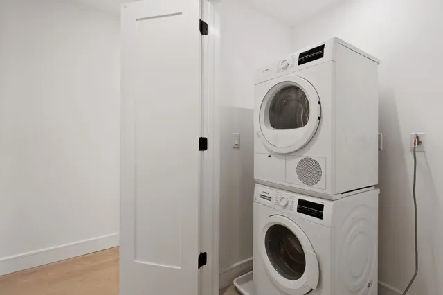 $974,000 | 139 Christopher Columbus Drive, Unit 408, Jersey City, NJ 07302