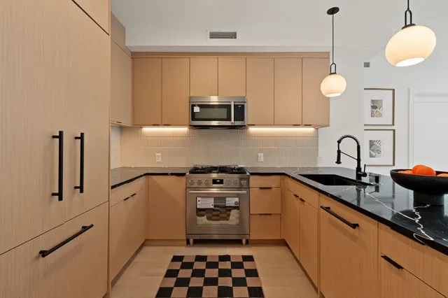 $974,000 | 139 Christopher Columbus Drive, Unit 408, Jersey City, NJ 07302