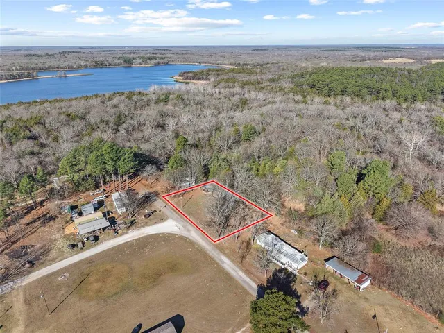 $40,000 | 500 James Butler Bonham Drive, Honey Grove, TX 75446