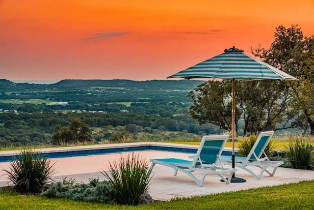 $9,985,000 | 6507 North State Highway 16, Fredericksburg, TX 78624
