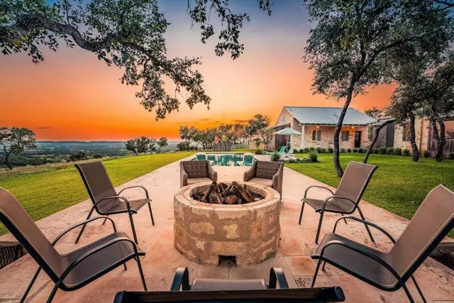 $9,985,000 | 6507 North State Highway 16, Fredericksburg, TX 78624