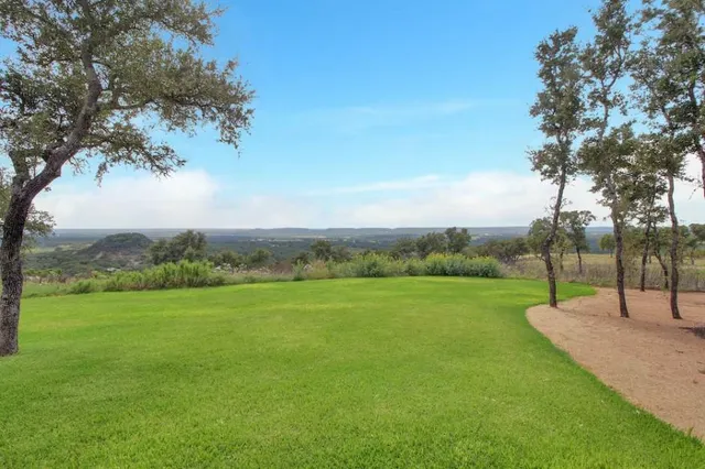 $9,985,000 | 6507 North State Highway 16, Fredericksburg, TX 78624