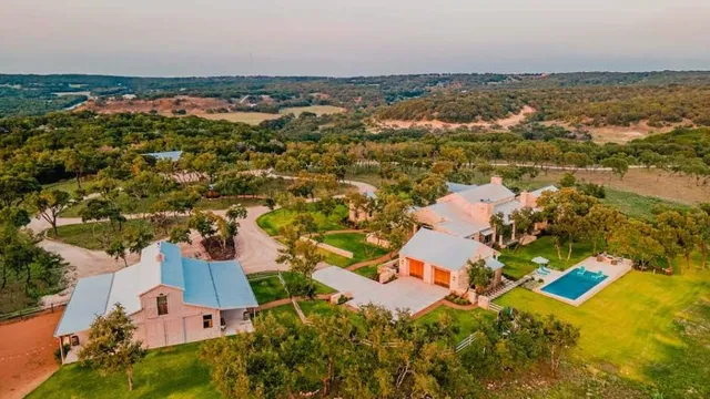 $9,985,000 | 6507 North State Highway 16, Fredericksburg, TX 78624
