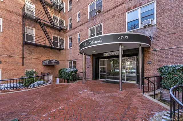 $459,000 | 67-12 Yellowstone Boulevard, Unit E8 | Forest Hills Ward