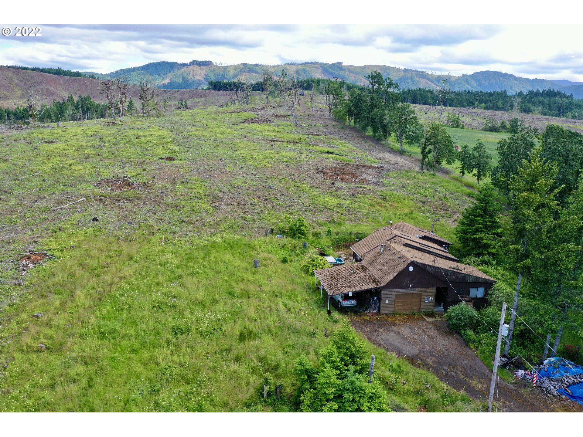 21230 Stone Road Sheridan, OR 97378 - Photo 8 of 31
