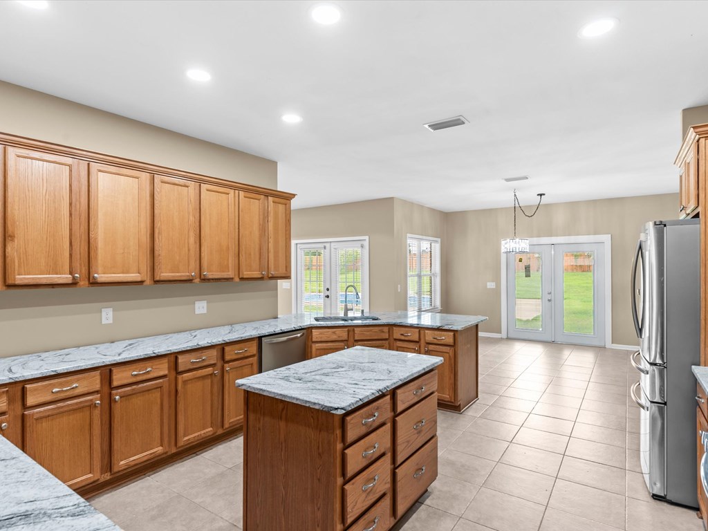 102 Commonwealth Court Enterprise, AL 36330 - Photo 4 of 46