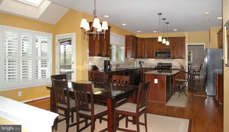1317 Dasher Lane Reston, VA 20190 - Photo 14 of 30 Large Eat-In Kitchen