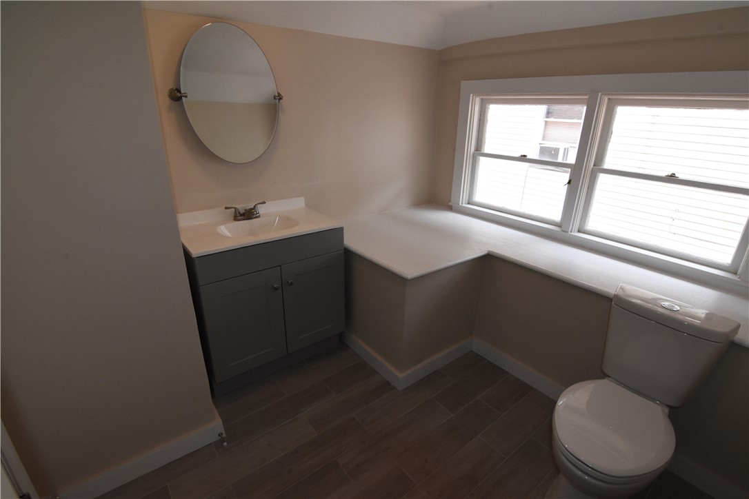 555 Providence Street Woonsocket, RI 02895 - Photo 19 of 25 second floor bath