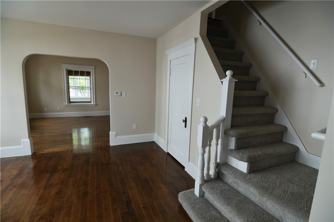 555 Providence Street Woonsocket, RI 02895 - Photo 8 of 25 Dinning room