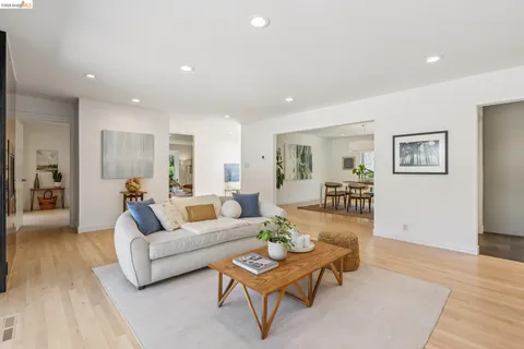 $2,995,000 | 11 Huntleigh Road, Piedmont, CA 94611