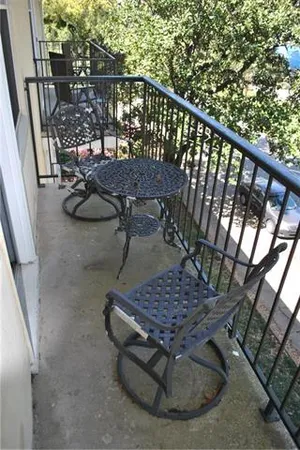 $1,850 | 7444 St Charles Avenue, Unit 309, New Orleans, LA 70118
