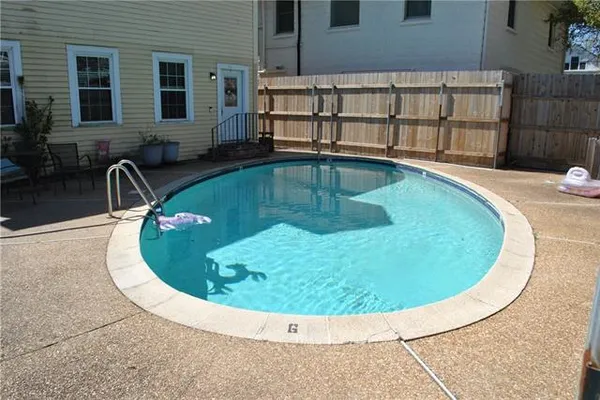 $1,850 | 7444 St Charles Avenue, Unit 309, New Orleans, LA 70118