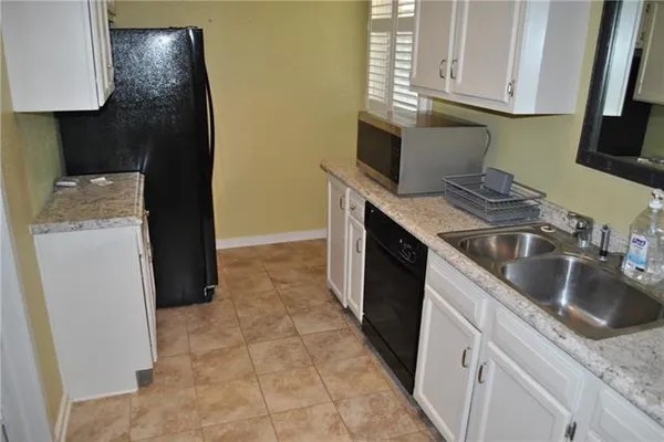 $1,850 | 7444 St Charles Avenue, Unit 309, New Orleans, LA 70118