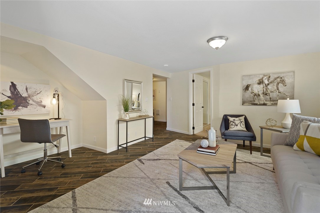 3802 Northeast 19th Street Renton, WA 98056 - Photo 22 of 36
