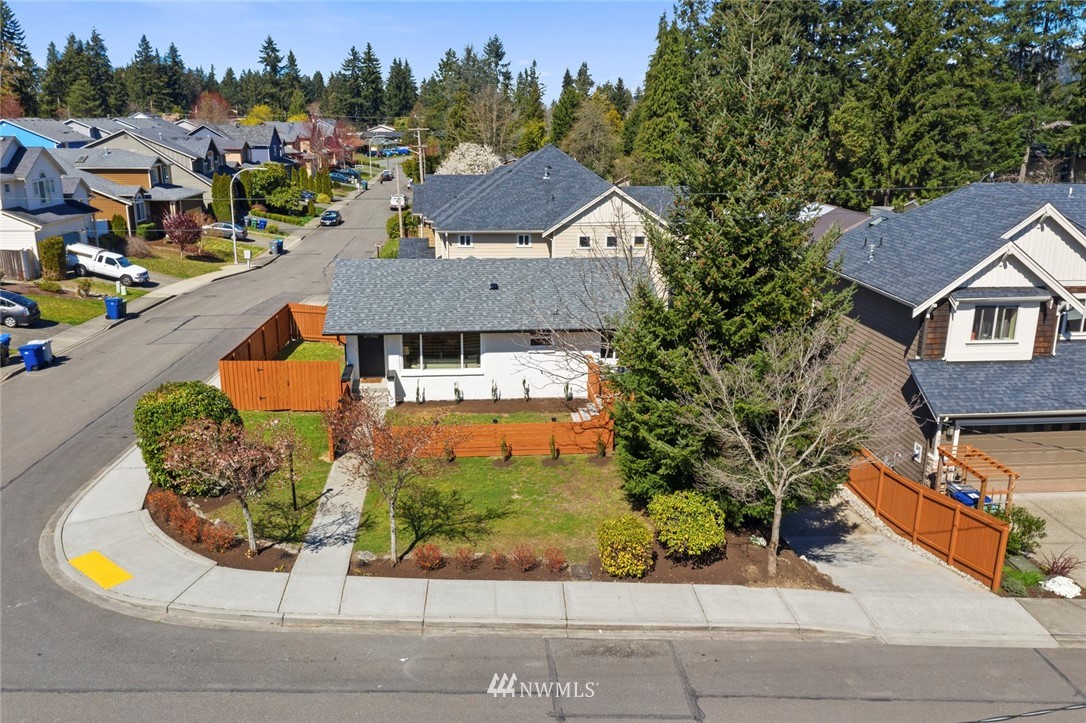3802 Northeast 19th Street Renton, WA 98056 - Photo 34 of 36