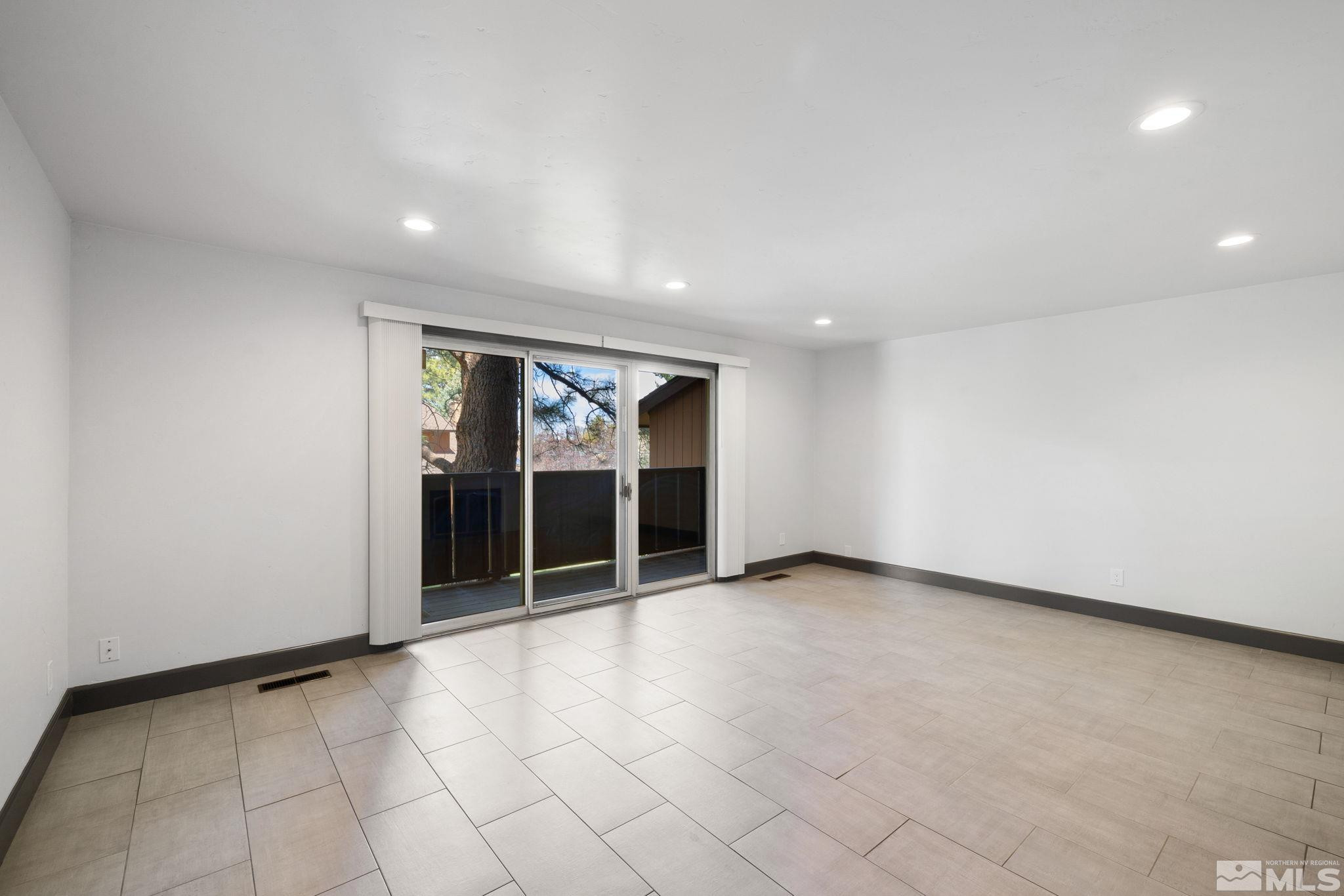 2013 Tremont Lane Reno, NV 89509 - Photo 15 of 39 Photo 15