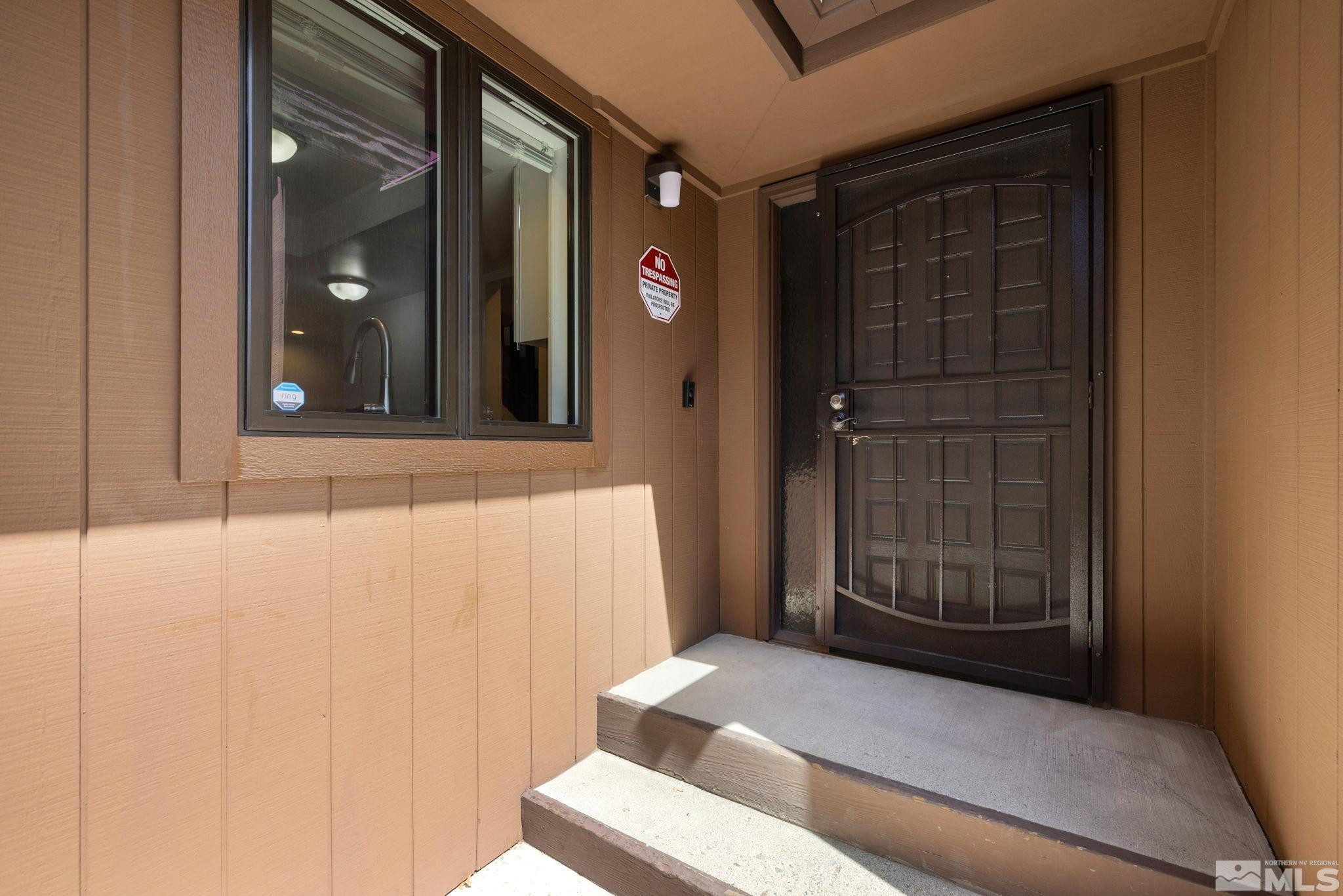 2013 Tremont Lane Reno, NV 89509 - Photo 4 of 39 Photo 4