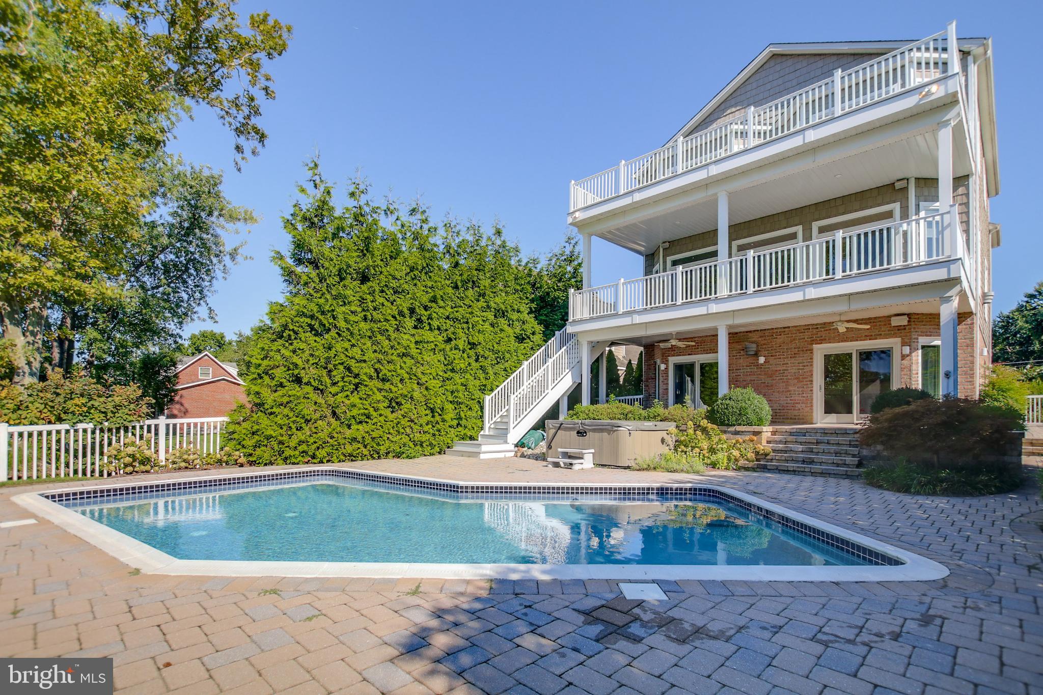 2319 Turkey Point Road Baltimore, MD 21221 - Photo 1 of 2 Gallery Image 1