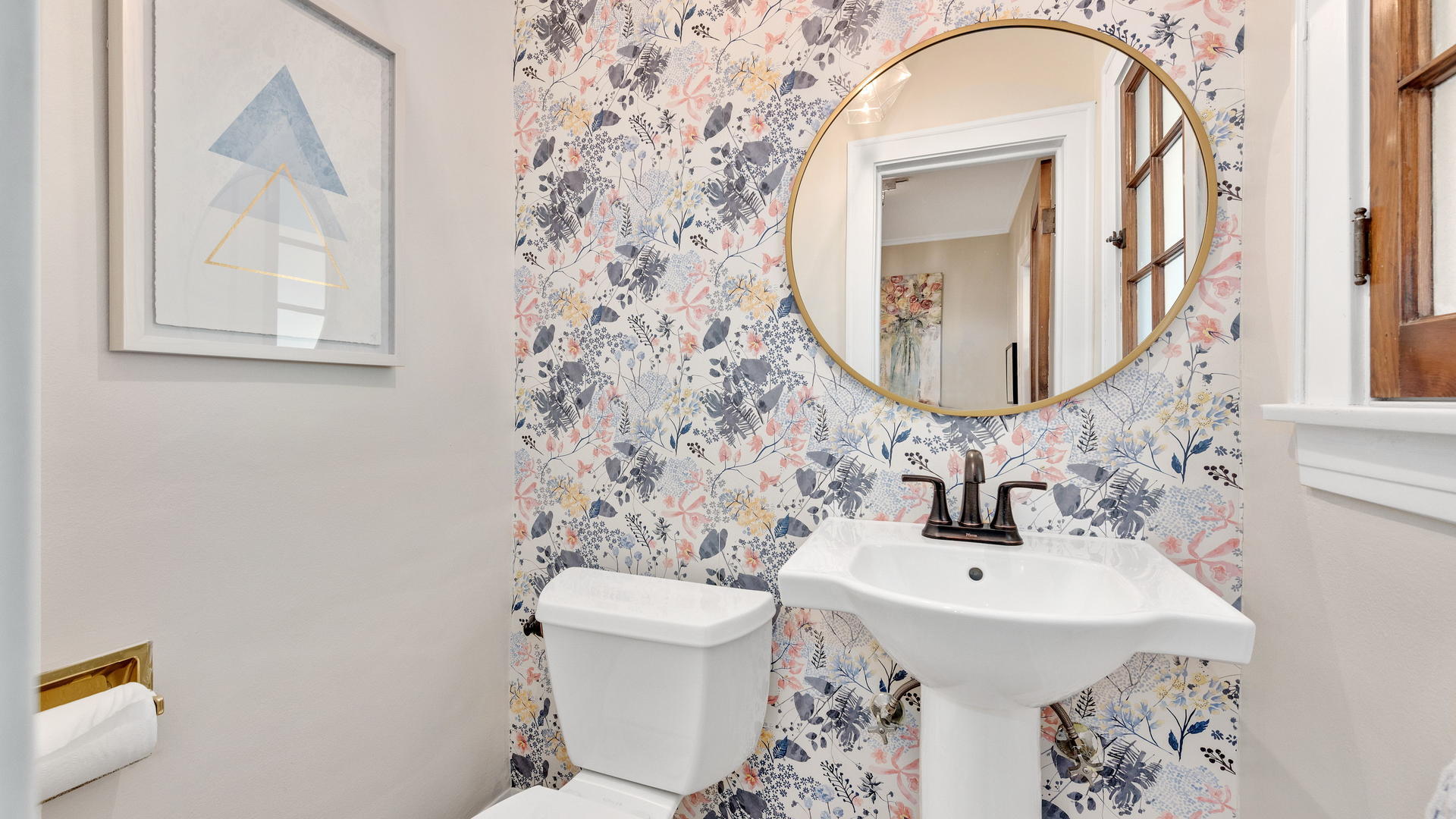 3929 Wolf Road Western Springs, IL 60558 - Photo 14 of 26 a bathroom with a sink and mirror with toilet