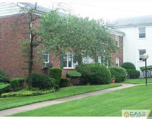 5 West Grandview Avenue Edison, NJ 08837 - Photo 3 of 10