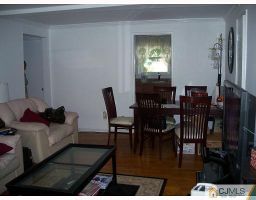 5 West Grandview Avenue Edison, NJ 08837 - Photo 6 of 10