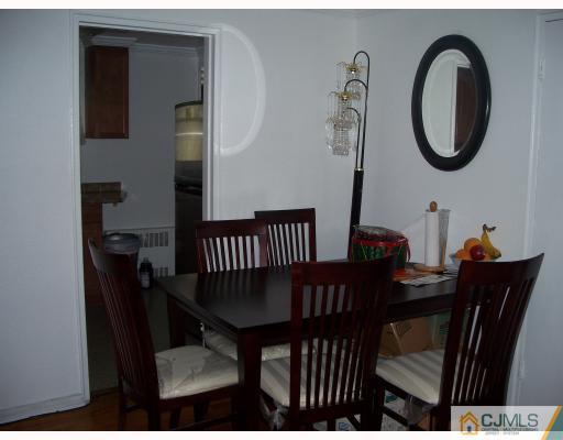 5 West Grandview Avenue Edison, NJ 08837 - Photo 7 of 10