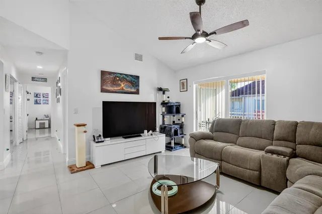 $282,000 | 18840 Northwest 57th Avenue, Unit 302, Hialeah, FL 33015
