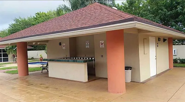 $282,000 | 18840 Northwest 57th Avenue, Unit 302, Hialeah, FL 33015