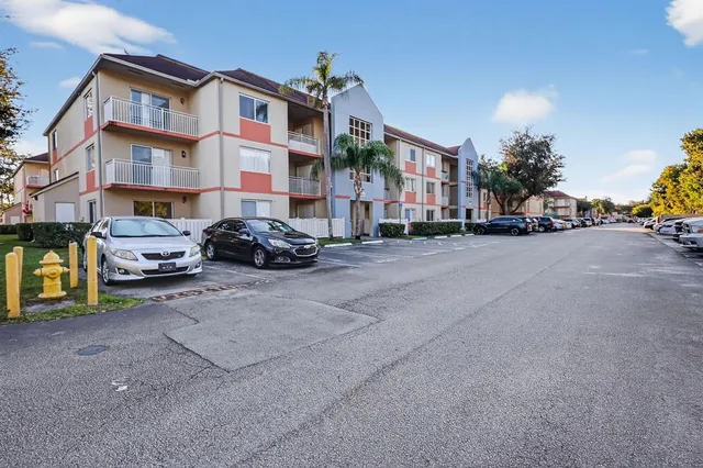 $282,000 | 18840 Northwest 57th Avenue, Unit 302, Hialeah, FL 33015