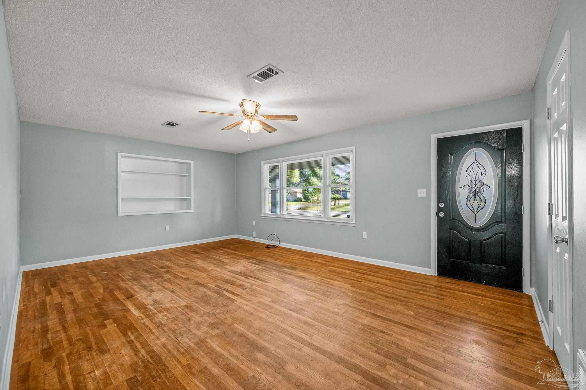 6308 Mockingbird Lane Milton, FL 32570 - Photo 12 of 45