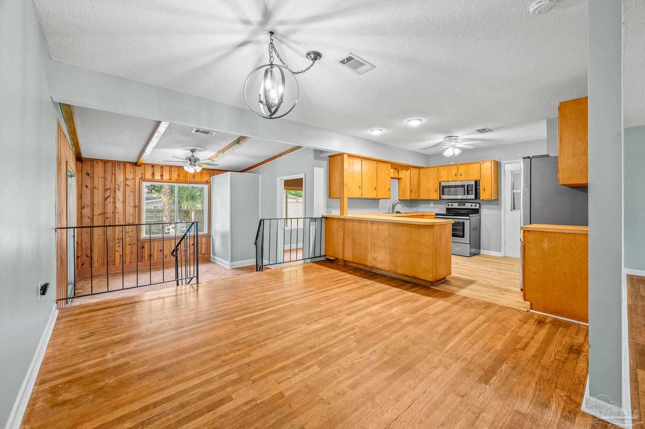 6308 Mockingbird Lane Milton, FL 32570 - Photo 16 of 45