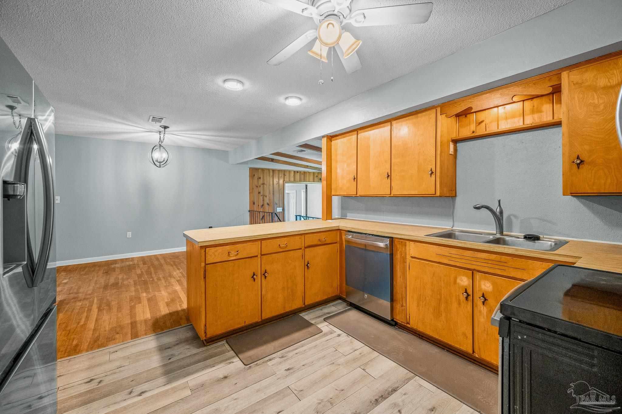 6308 Mockingbird Lane Milton, FL 32570 - Photo 20 of 45