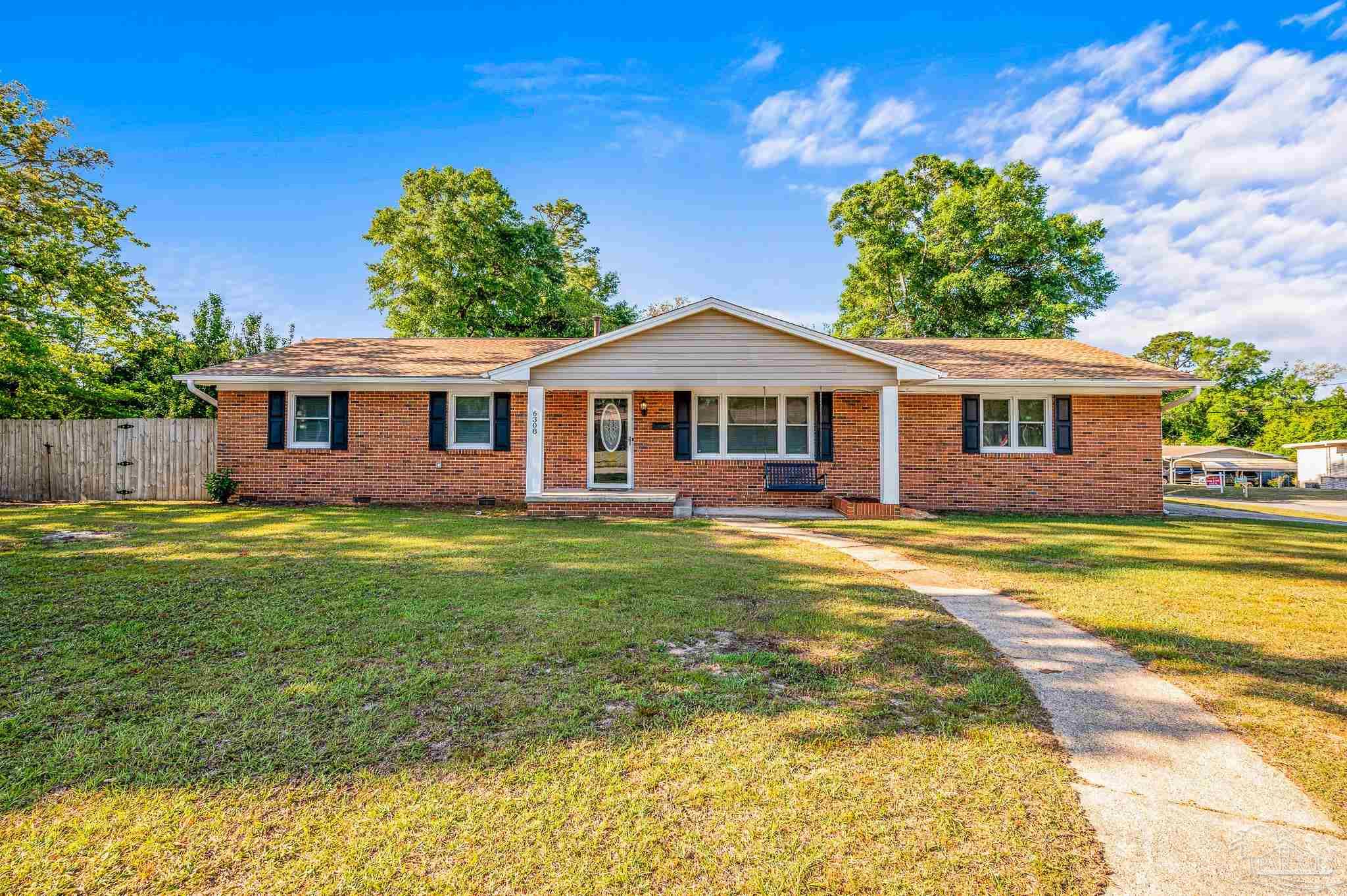 6308 Mockingbird Lane Milton, FL 32570 - Photo 2 of 45