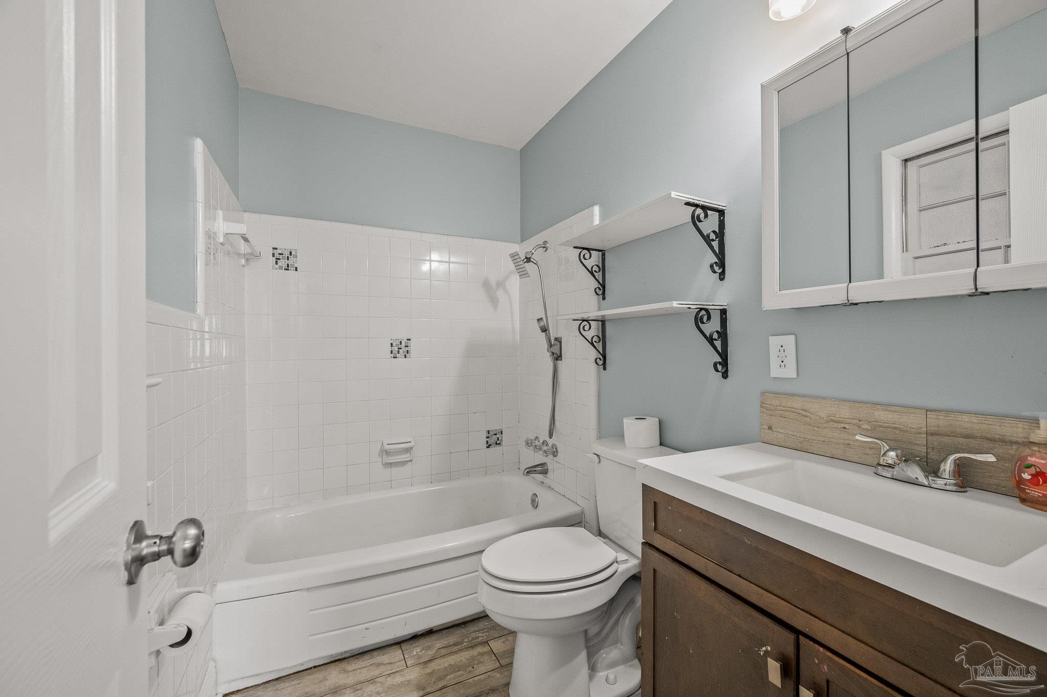 6308 Mockingbird Lane Milton, FL 32570 - Photo 32 of 45