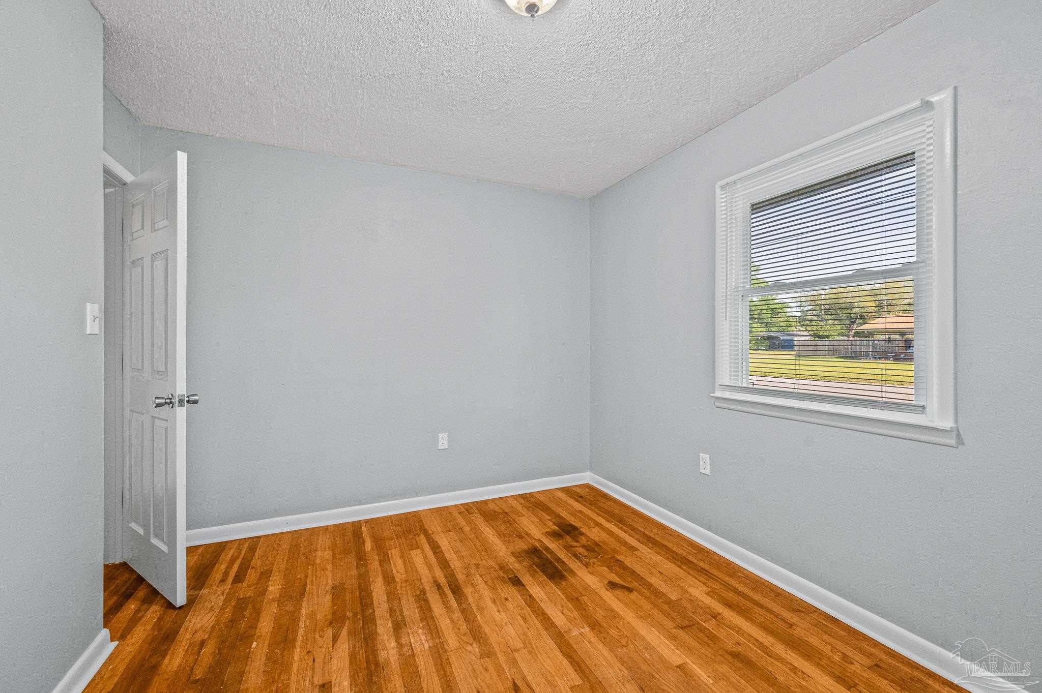 6308 Mockingbird Lane Milton, FL 32570 - Photo 36 of 45