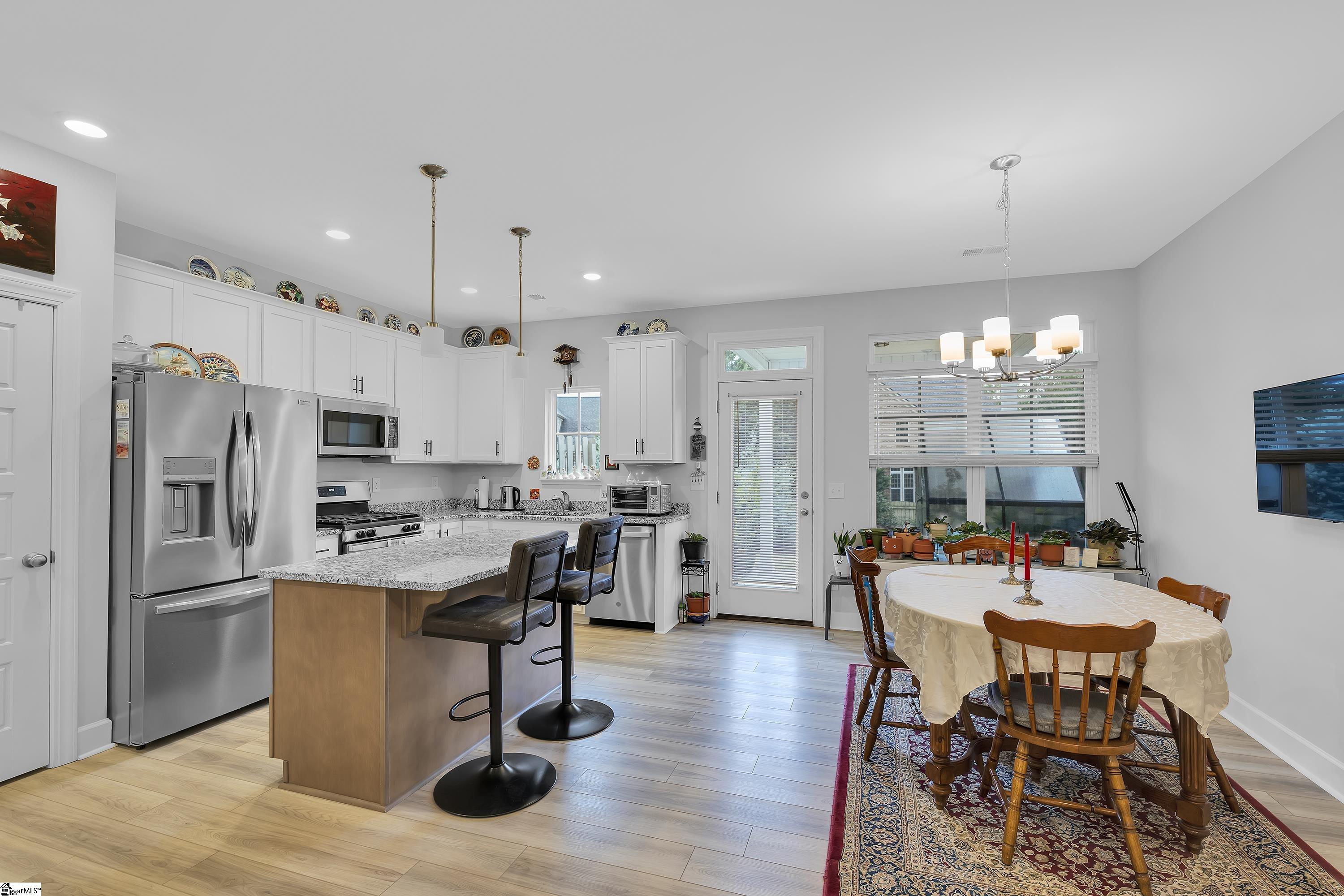 109 Callen Drive Greenville, SC 29607 - Photo 5 of 16