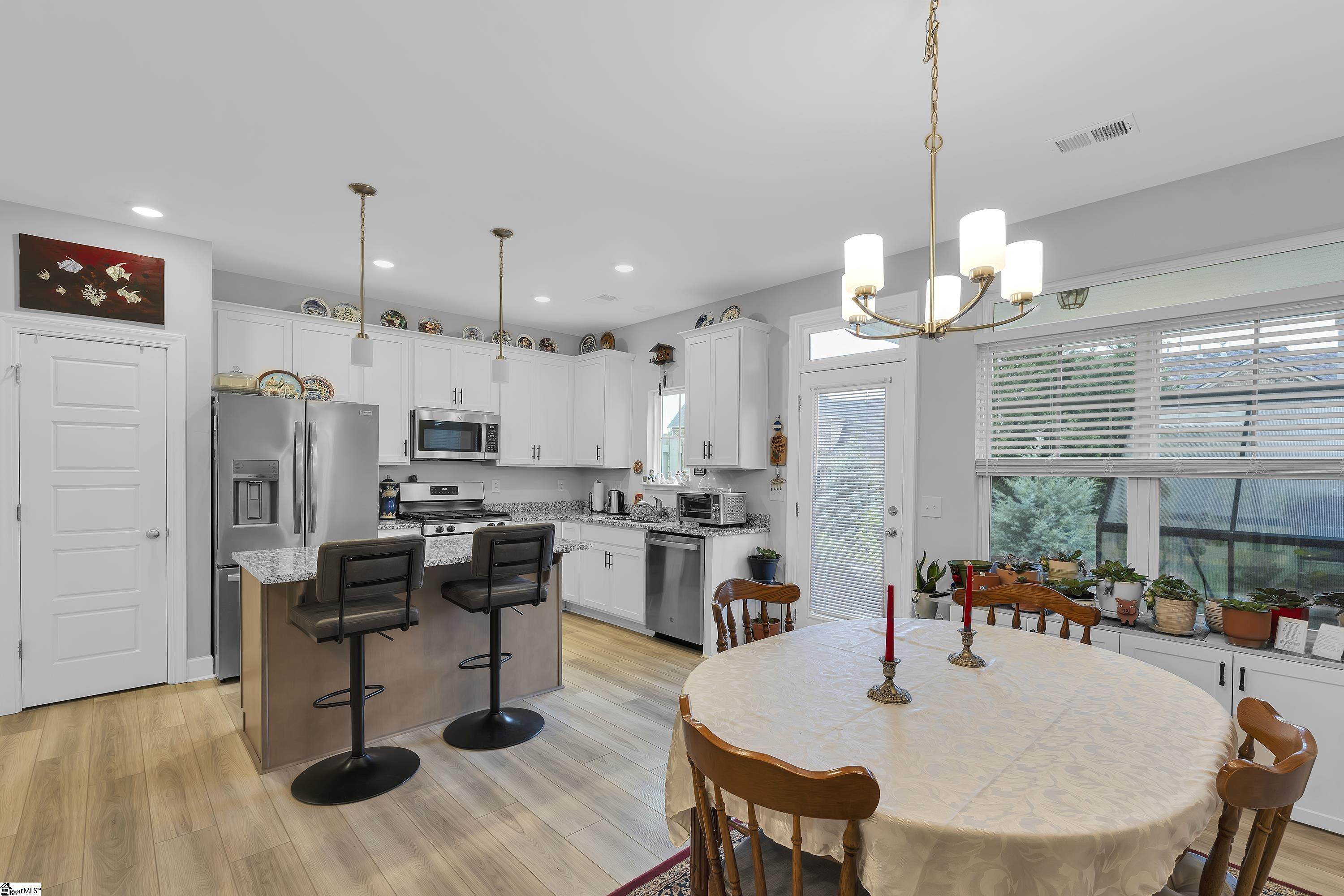 109 Callen Drive Greenville, SC 29607 - Photo 6 of 16