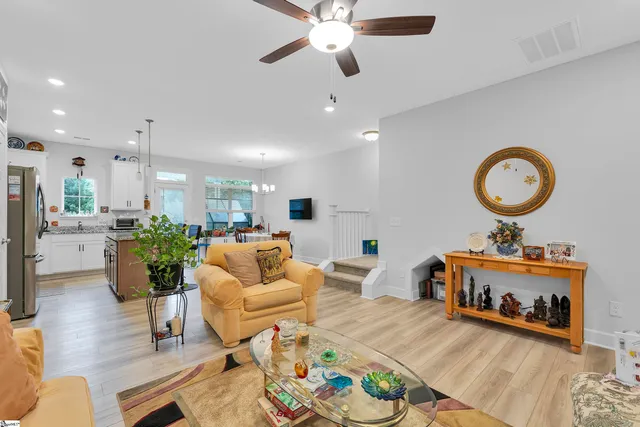 $290,000 | 109 Callen Drive, Greenville, SC 29607