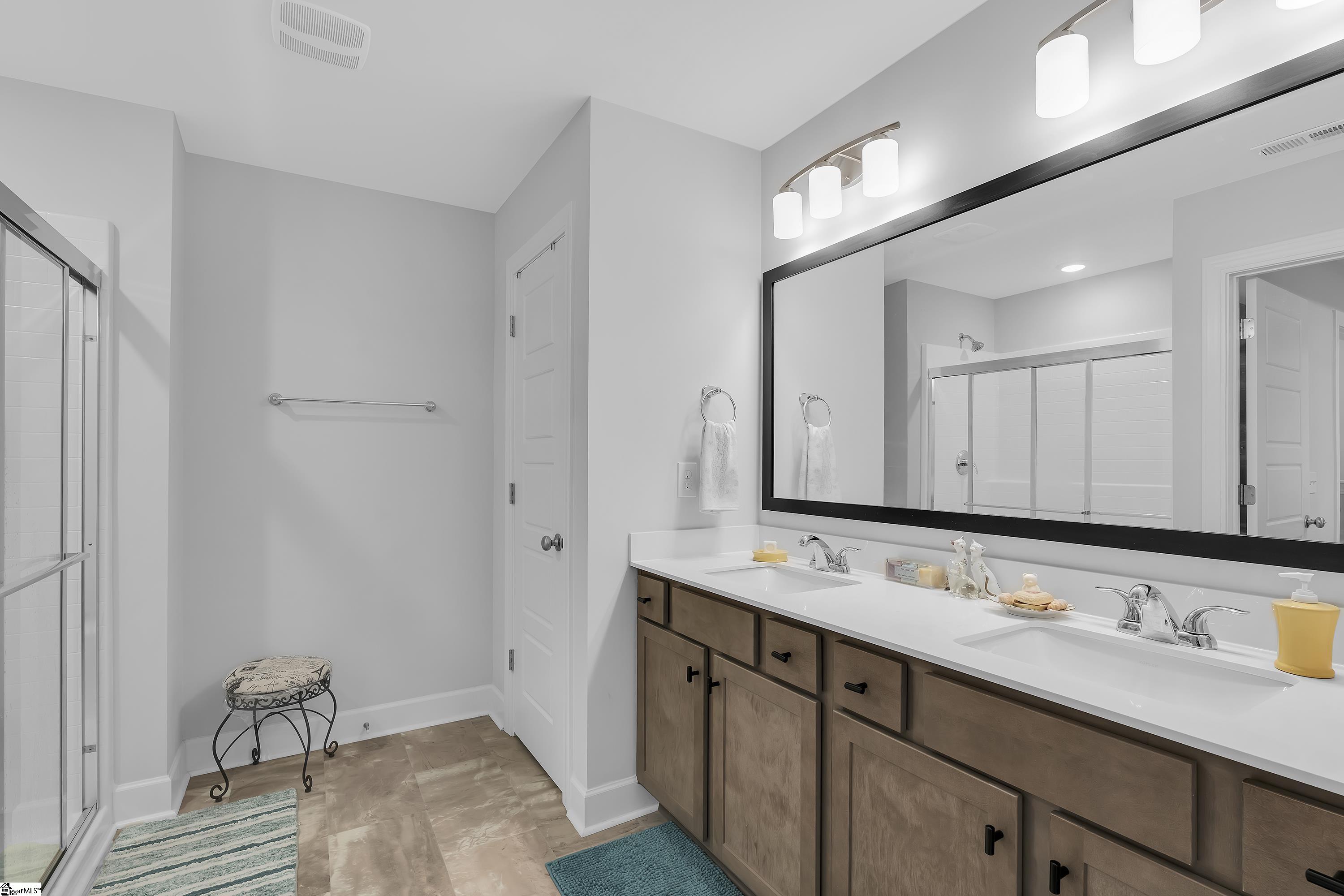 109 Callen Drive Greenville, SC 29607 - Photo 10 of 16