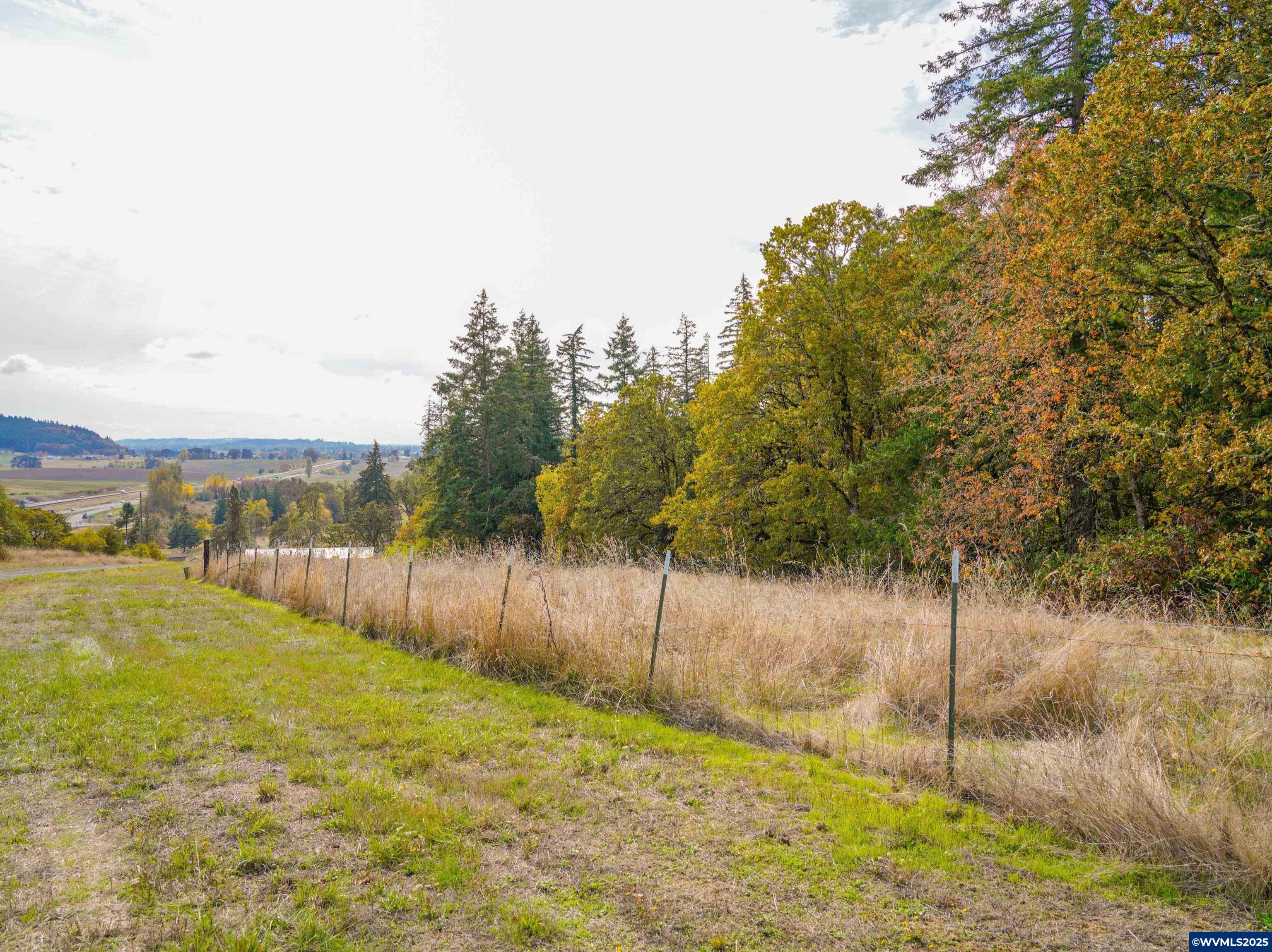 10865 Southview Loop Southeast Jefferson, OR 97352 - Photo 13 of 17