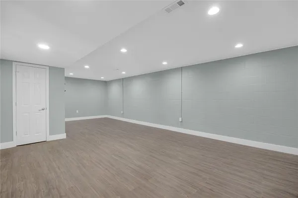 $899,900 | 101 Cardinal Drive, Seneca, SC 29672