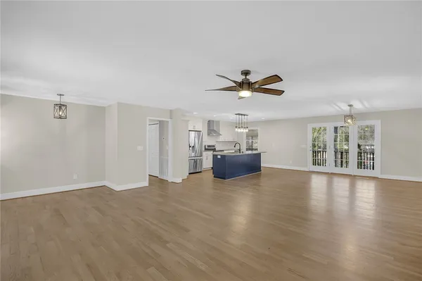 $899,900 | 101 Cardinal Drive, Seneca, SC 29672