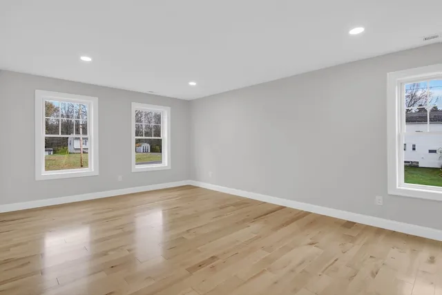 $699,999 | 42 East Street, Granby, MA 01033