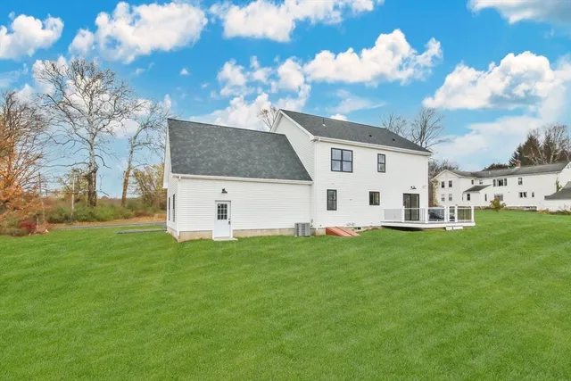 $699,999 | 42 East Street, Granby, MA 01033