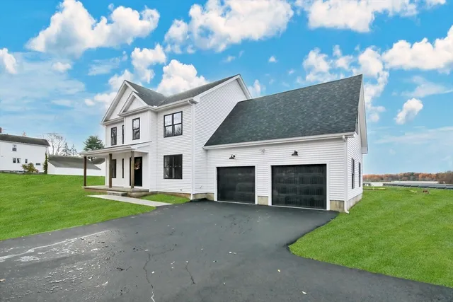 $699,999 | 42 East Street, Granby, MA 01033