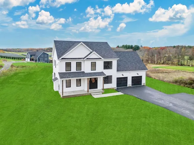 $699,999 | 42 East Street, Granby, MA 01033