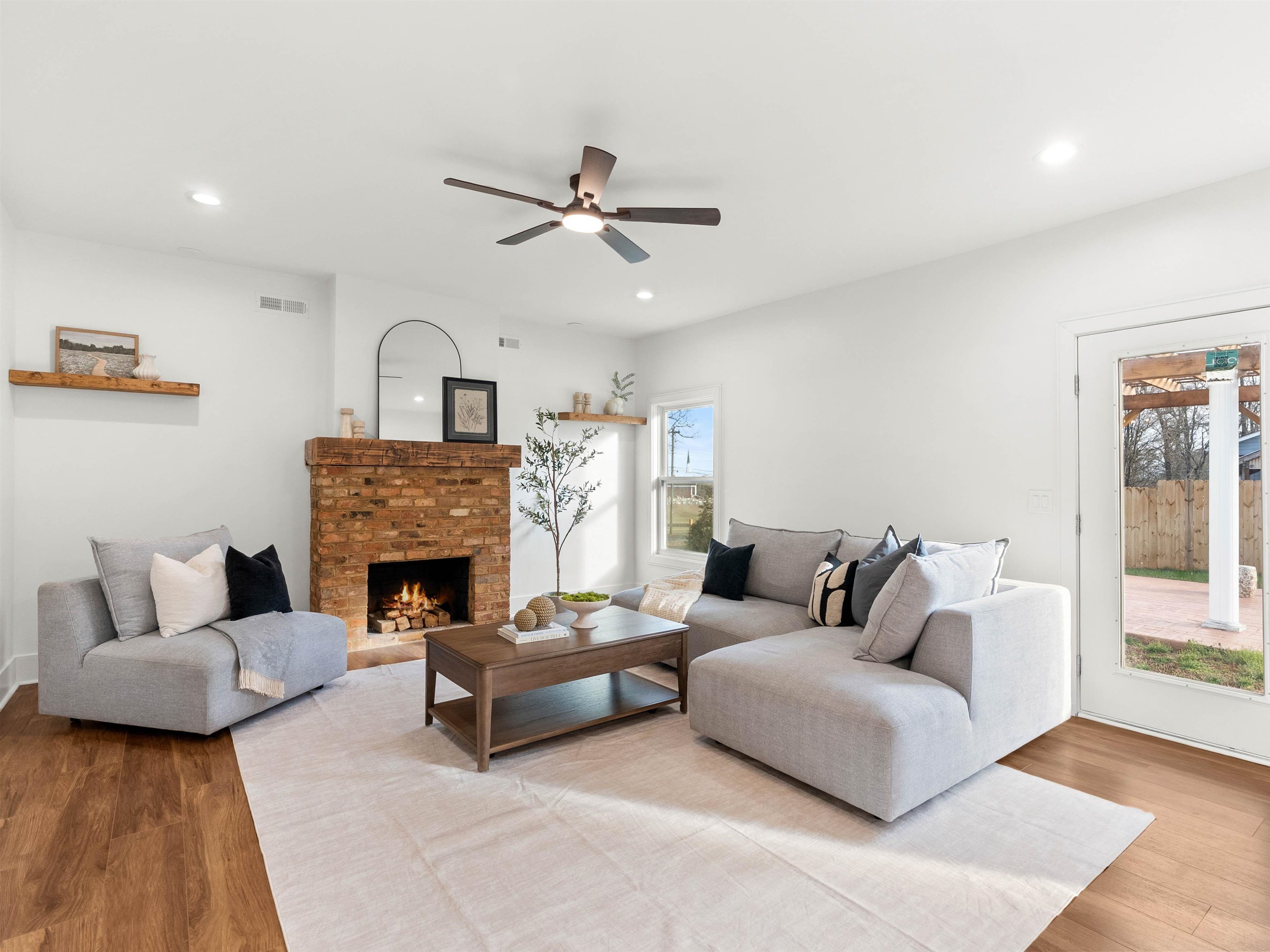 3651 Highway 357 Inman, SC 29349 - Photo 8 of 50