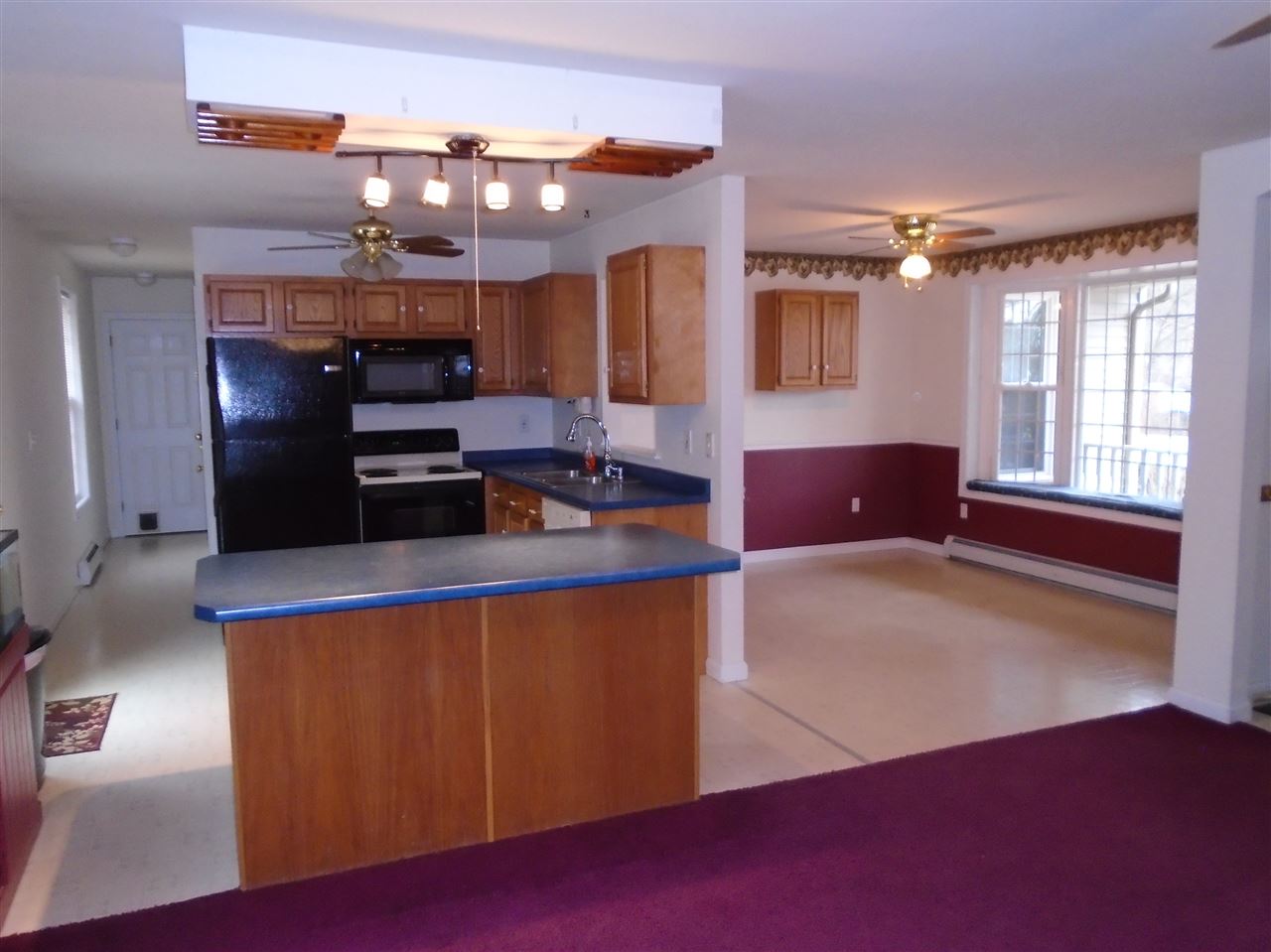 42 Rockingham Road Auburn, NH 03032 - Photo 3 of 16