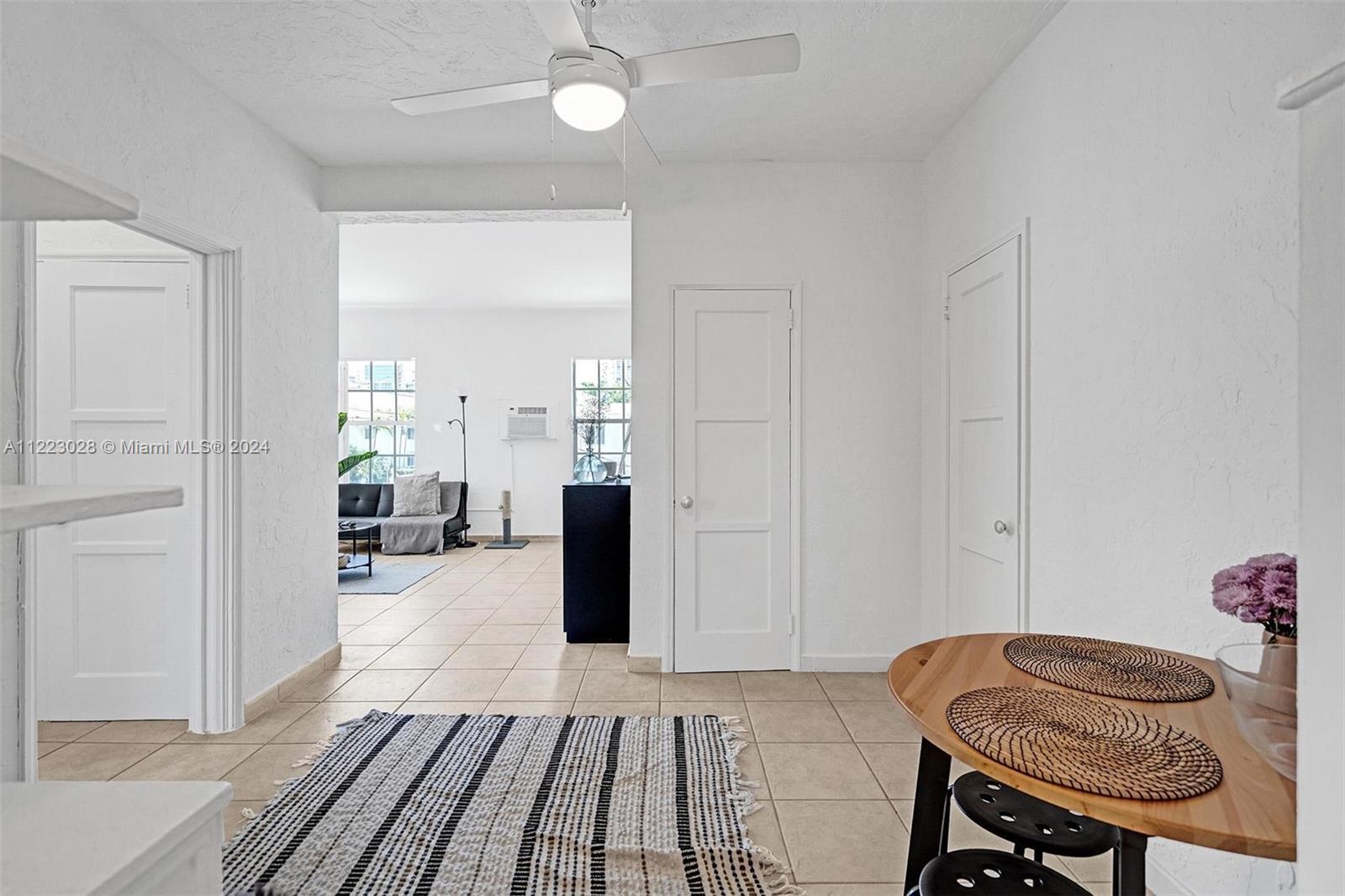 6860 Abbott Avenue Miami Beach, FL 33141 - Photo 15 of 41