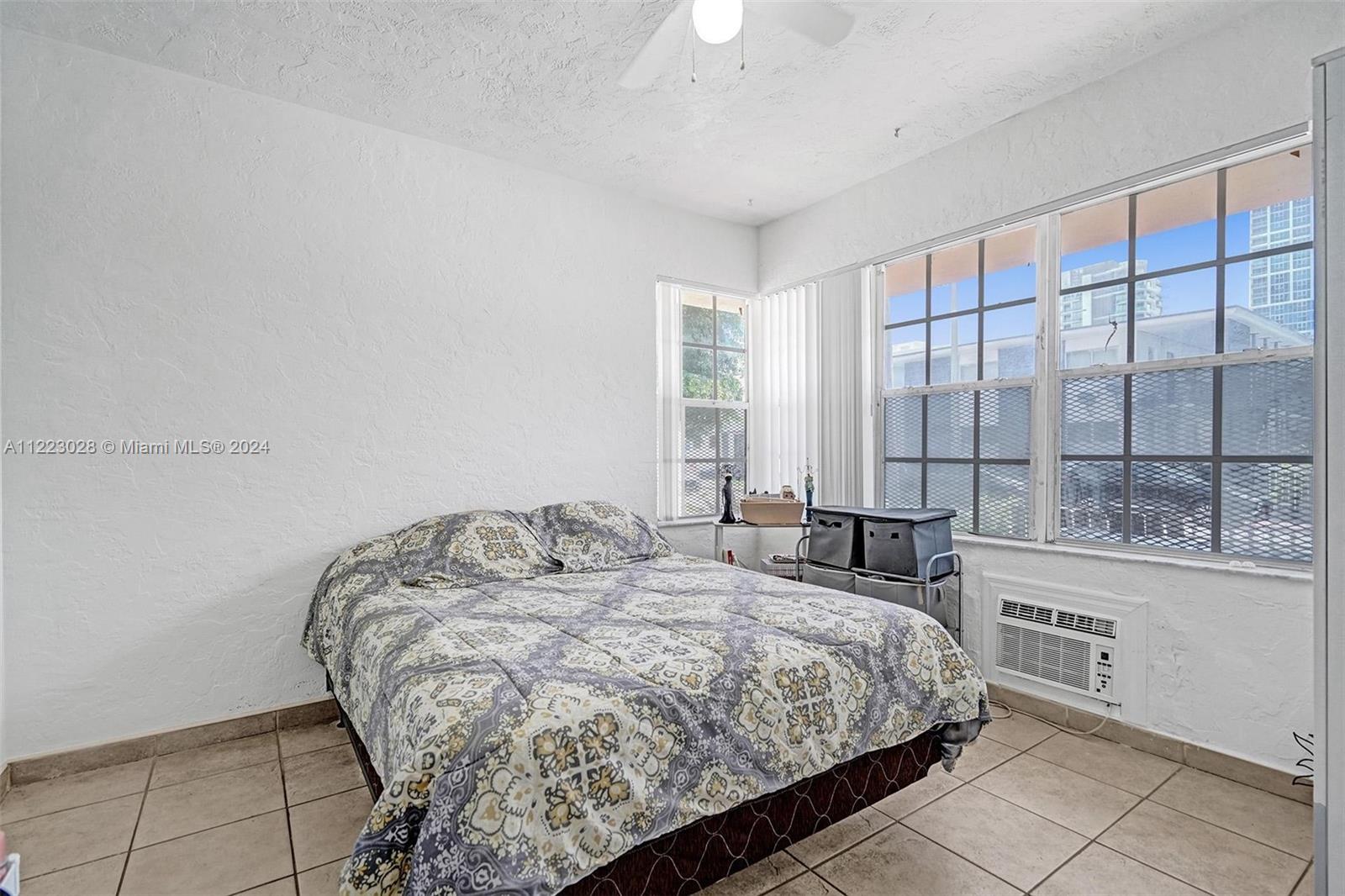 6860 Abbott Avenue Miami Beach, FL 33141 - Photo 29 of 41